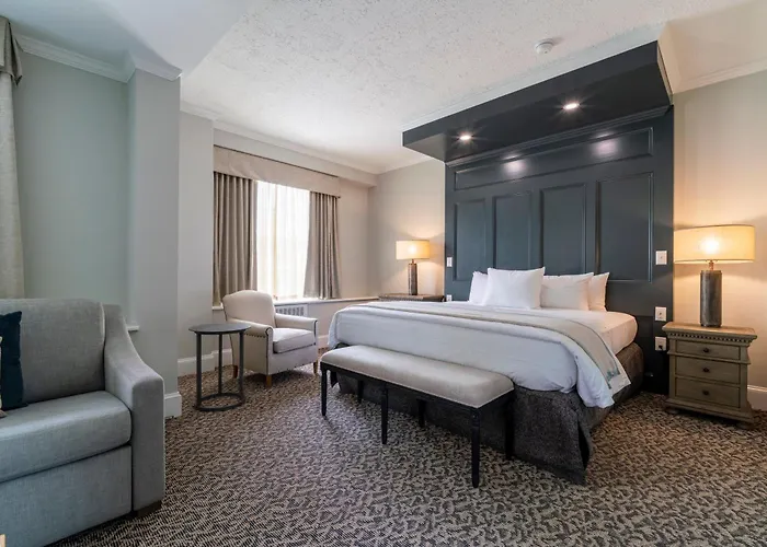The Tidewater Inn